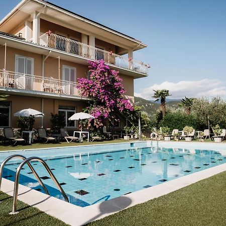 Hotel Panoramica Salo Luaran gambar